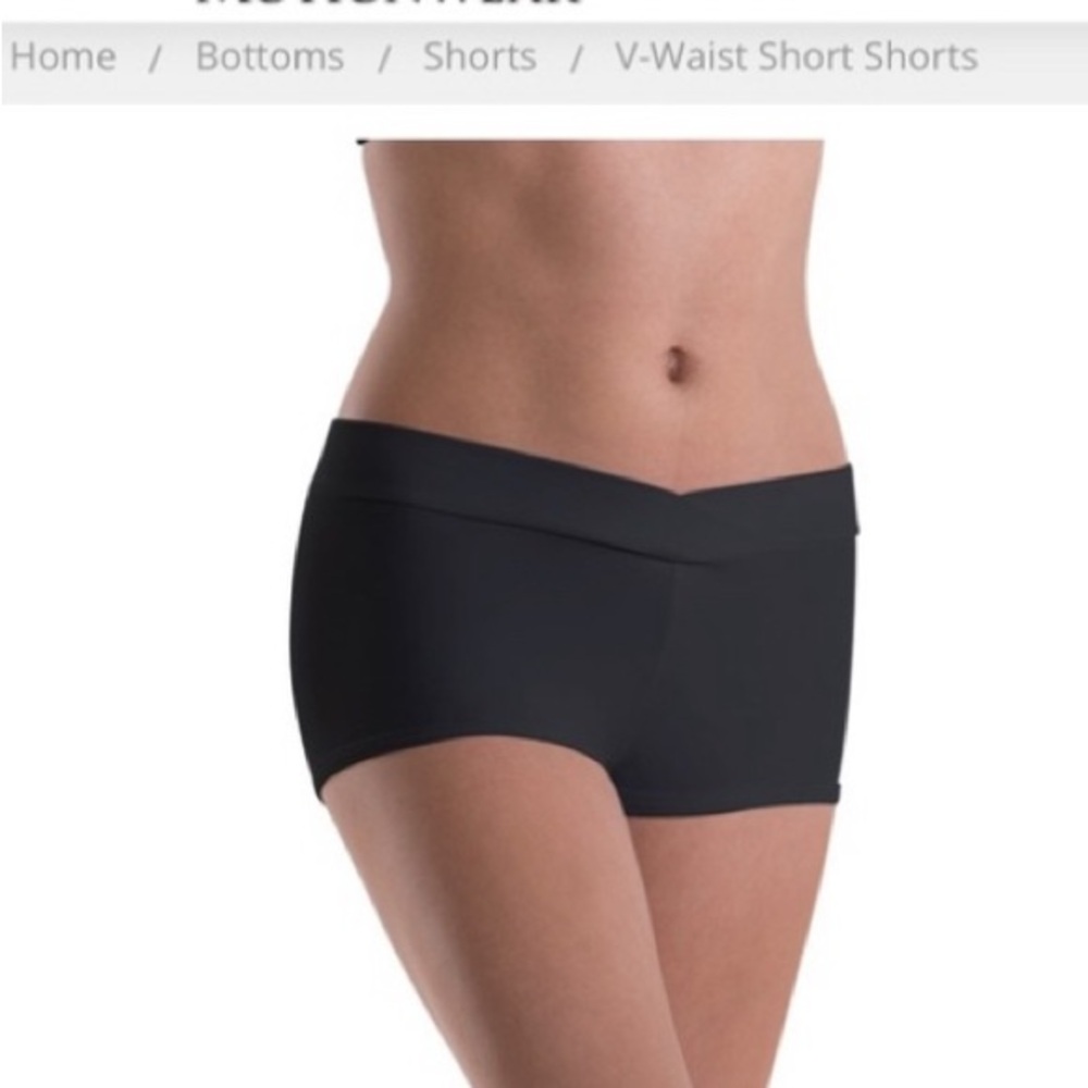 Motion wear shorts